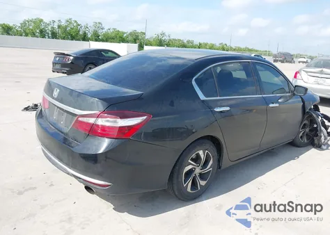 2017 Honda Accord Lx z USA, uszkodzony, nr VIN 1HGCR2F3XHA172785